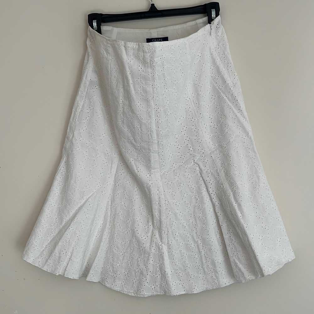 CHAPS white Lace Skirt Size 4